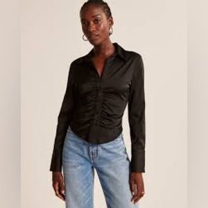 A&F Blac Satin Ruched shirt in Medium NWT
